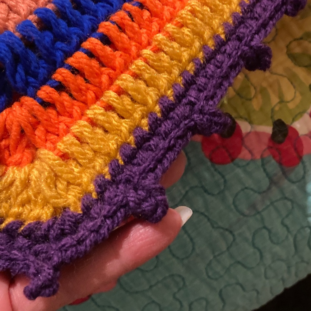 Handmade Colorful Starburst Crochet Blanket - Picture 6 of 8